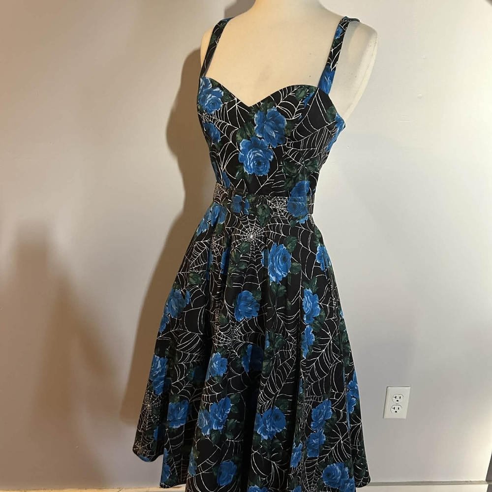 Vixen Micheline Pitt Starlet Swing Spiderweb Dress Size Xs - Picture 2 of 4